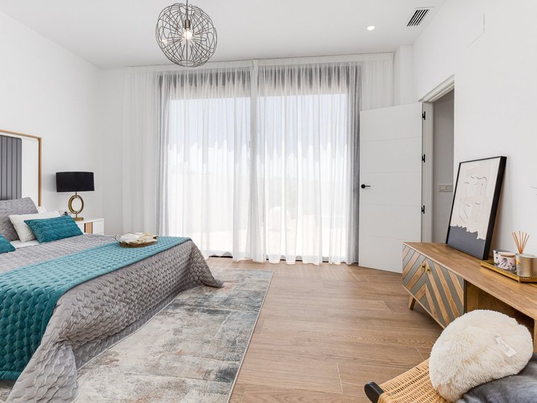 Villa for Sale in Finestrat, Alicante 11