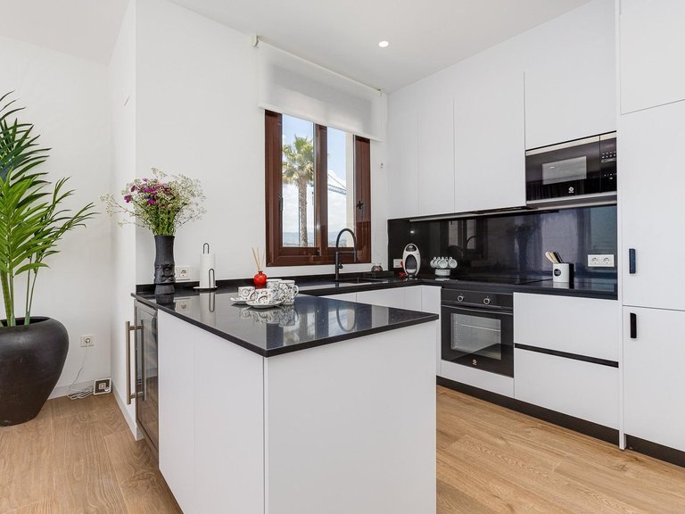 Villa for Sale in Finestrat, Alicante 11