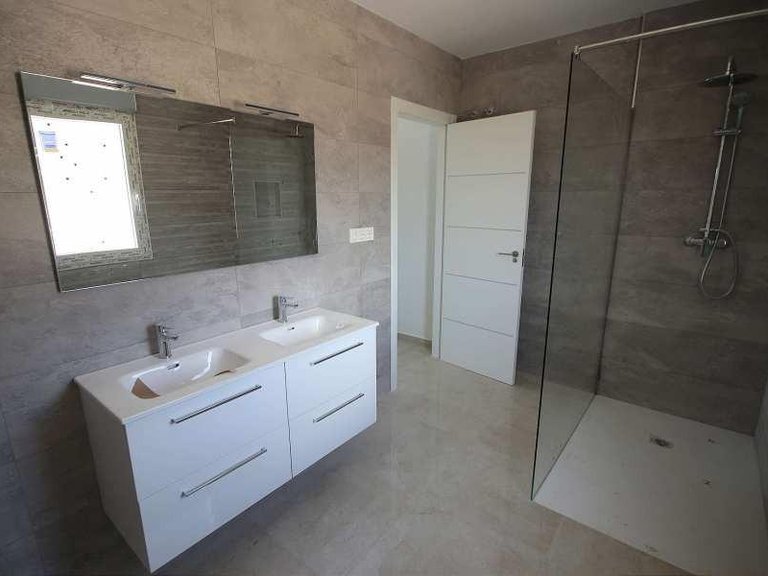 Villa for Sale in Pinoso, Alicante 10