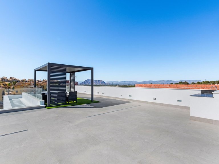 Villa for Sale in Algorfa La Finca Golf Resort, Alicante 30