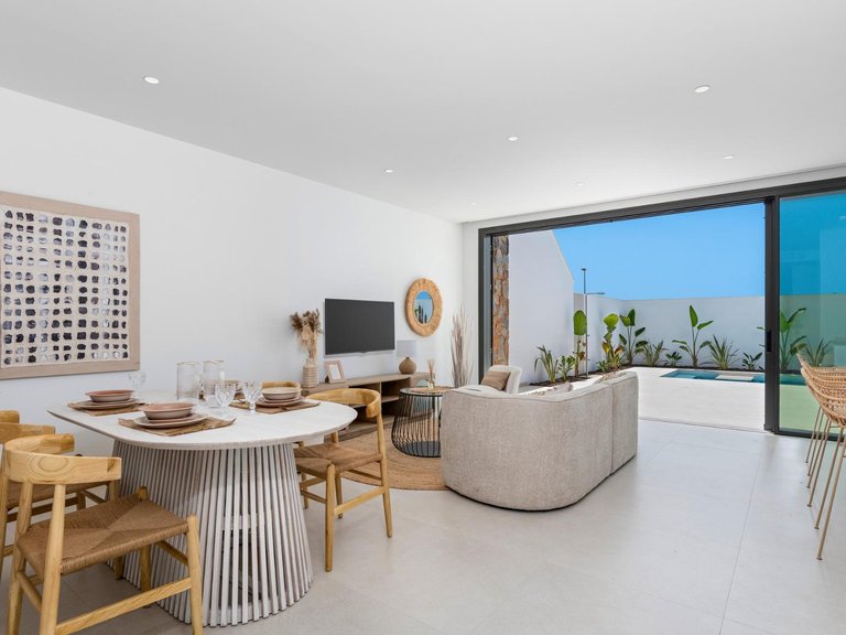 Villa for Sale in Los Alcazares, Murcia 12