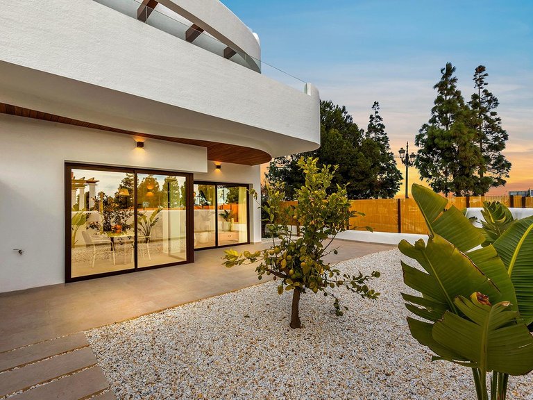 Villa for Sale in Los Alcazares La Serena Golf, Murcia 45