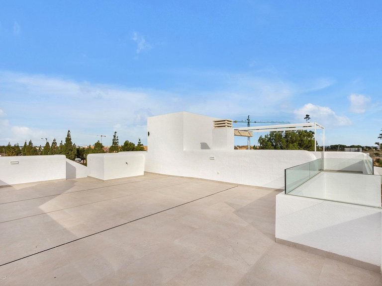 Villa for Sale in Los Alcazares La Serena Golf, Murcia 18