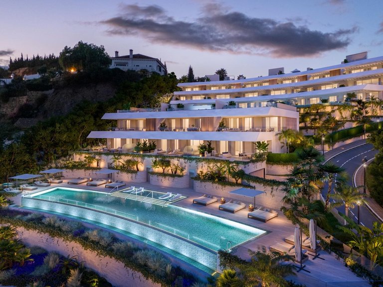 Apartment for Sale in Urb. Puerto del Almendro, Benahavís, Malaga 1