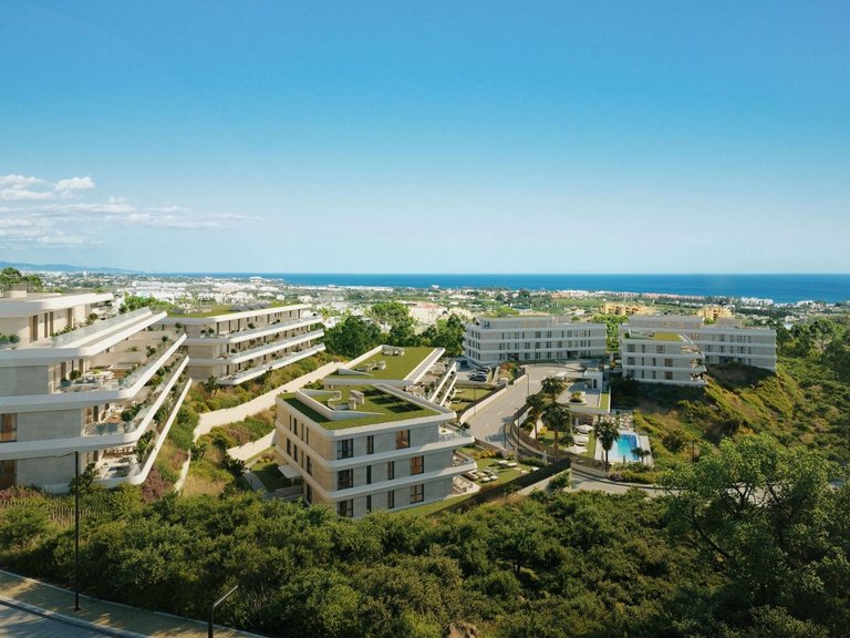 Apartment for Sale in Parque Selwo, Estepona, Malaga 1