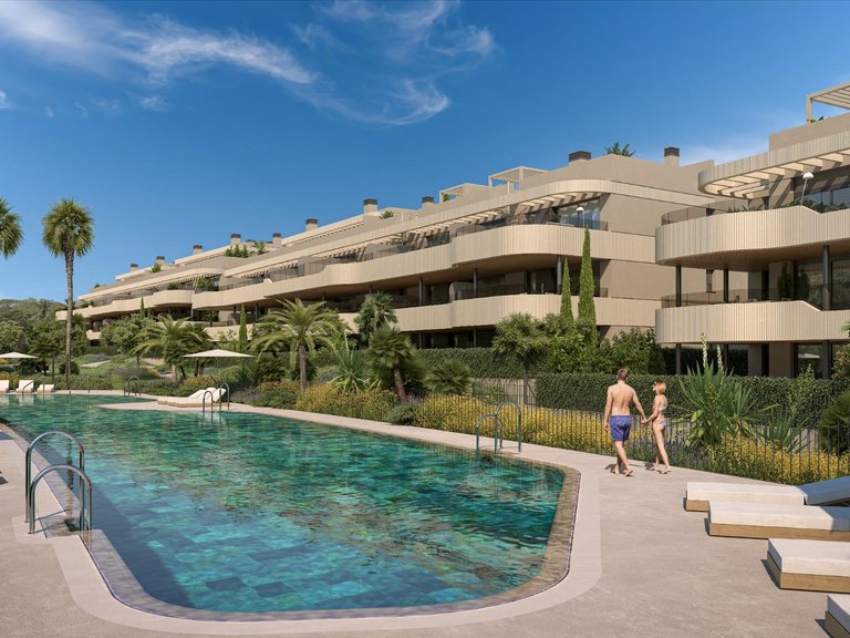 Apartment for Sale in El Paraiso Golf Club, Estepona, Malaga 2