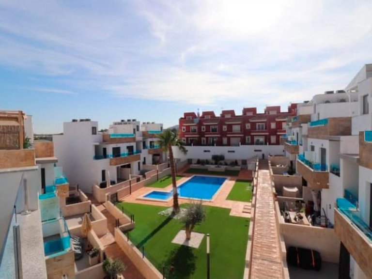 Villa for Sale in pueblo, Bigastro, Alicante 20