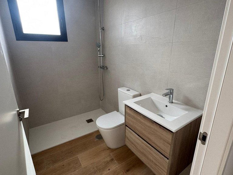 Apartment for Sale in Benalua, Alicante, Alicante 23