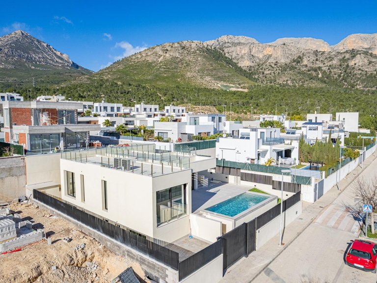 Villa for Sale in La Alberca, Polop, Alicante 37