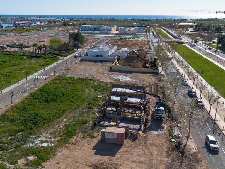 Villa for Sale in Pueblo Pilar De La Horadada, Alicante 3