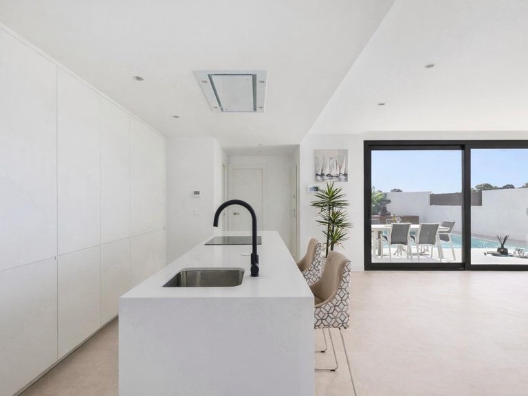 Villa for Sale in Los Alcazares La Serena Golf, Murcia 6