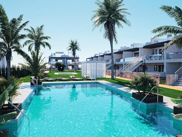 Villa for Sale in Pueblo Pilar De La Horadada, Alicante 3