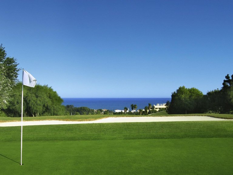 Penthouse for Sale in Bahia De Las Rocas Manilva, Malaga 34