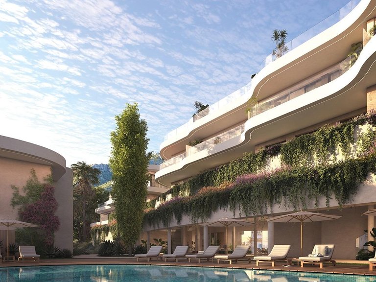 Villa for Sale in Lomas del Higueron, Fuengirola, Malaga 7