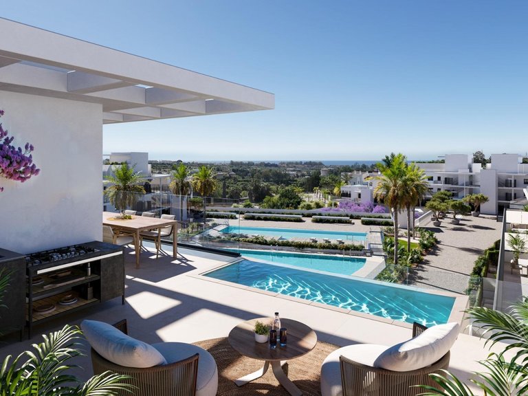 Apartment for Sale in Coto de la Serena, Estepona, Malaga 1