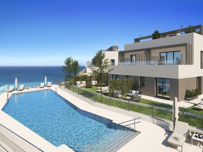 Villa for Sale in Vélez Málaga, Malaga 2