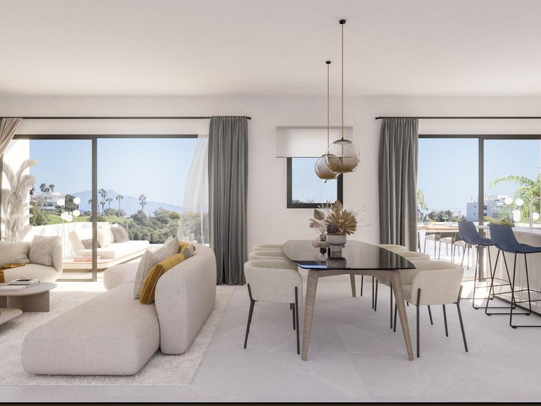 Villa for Sale in Estepona Golf, Estepona, Malaga 3