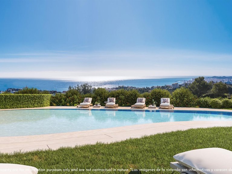 Apartment for Sale in Lomas del Higueron, Fuengirola, Malaga 2