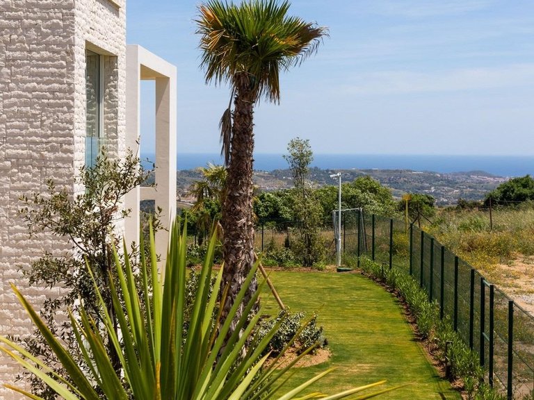 Apartment for Sale in El Soto De Marbella, Ojen, Malaga 15