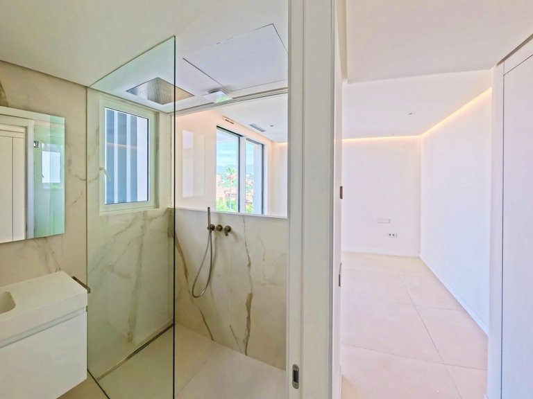 Apartment for Sale in El Soto De Marbella, Ojen, Malaga 31