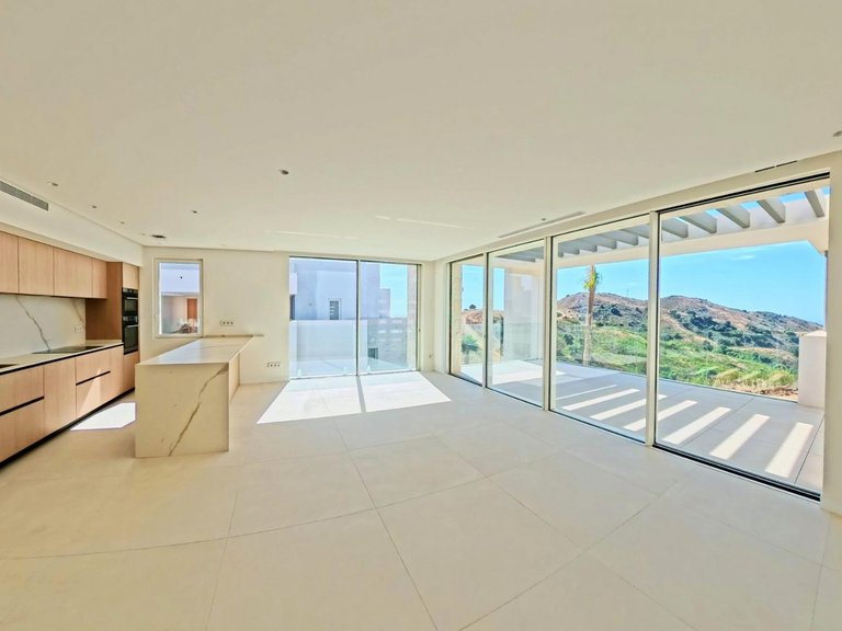 Apartment for Sale in El Soto De Marbella, Ojen, Malaga 33