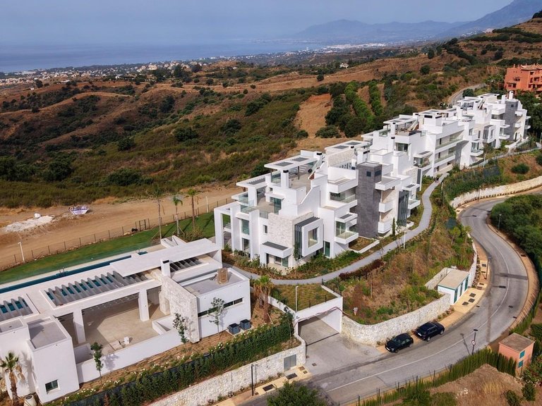 Apartment for Sale in El Soto De Marbella, Ojen, Malaga 8