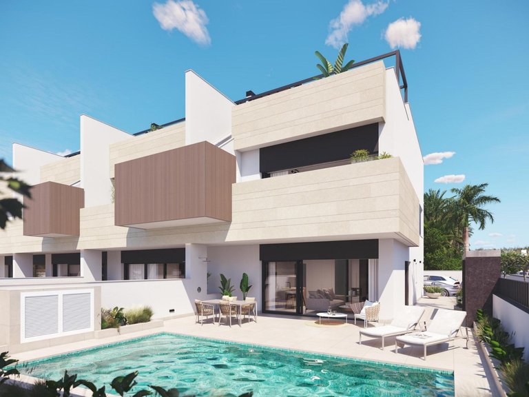 Villa for Sale in Pilar De La Horadada, Alicante 1