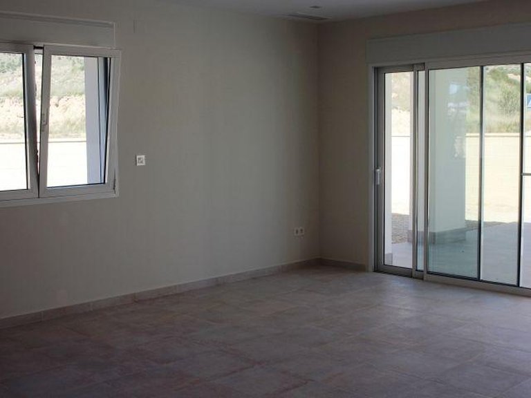 Villa for Sale in La Romana, Alicante 11