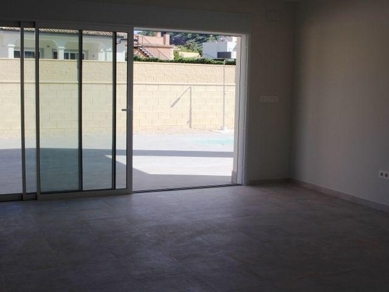 Villa for Sale in La Romana, Alicante 22