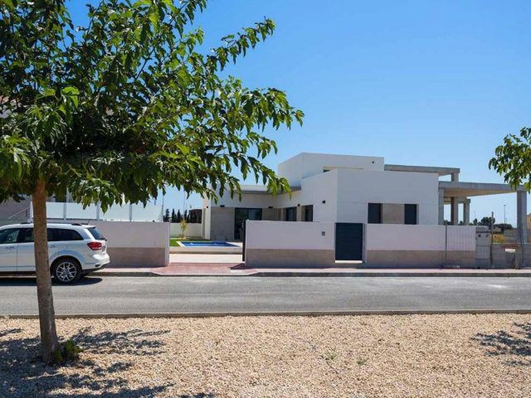 Town House for Sale in Centro, Daya Nueva, Alicante 24