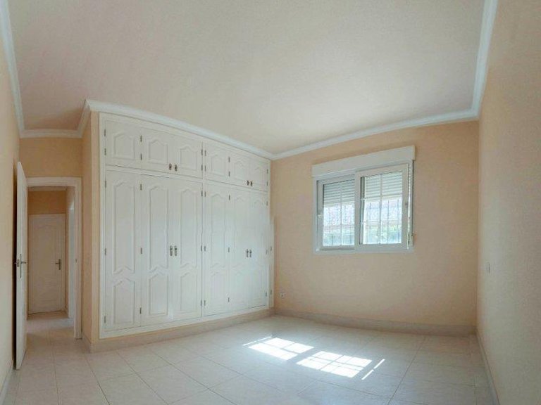 Villa for Sale in La Manga Del Mar Menor, Murcia 18