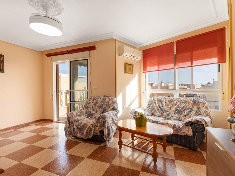 Apartment for Sale in Torrevieja, Alicante, 3