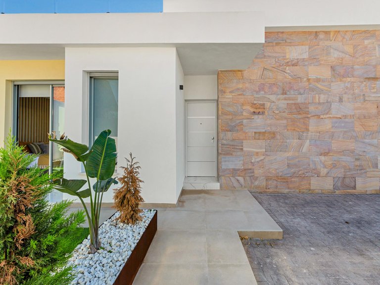 Villa for Sale in Torrevieja, Alicante, 11