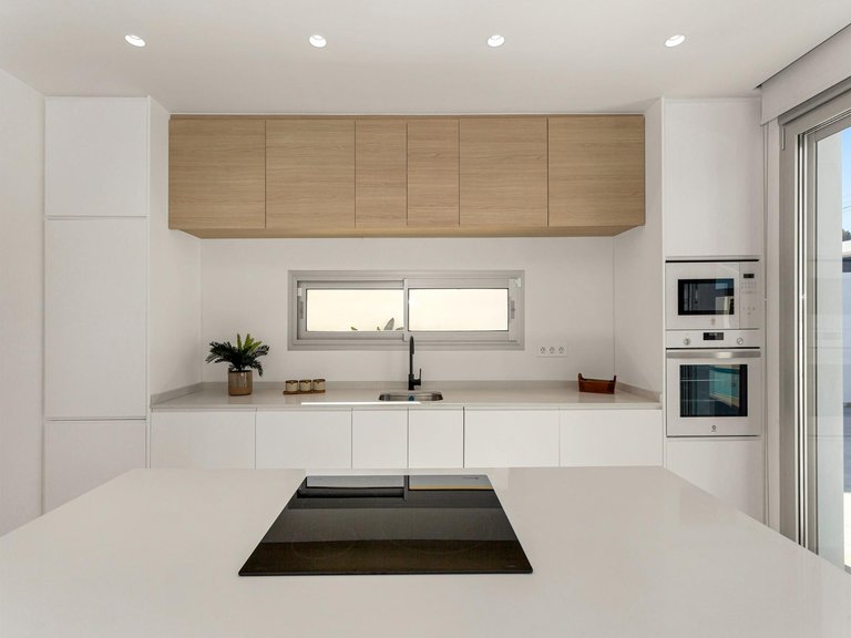 Villa for Sale in Torrevieja, Alicante, 25