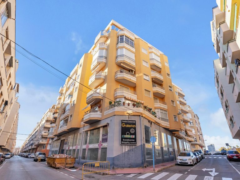 Apartment for Sale in Torrevieja, Alicante, 1