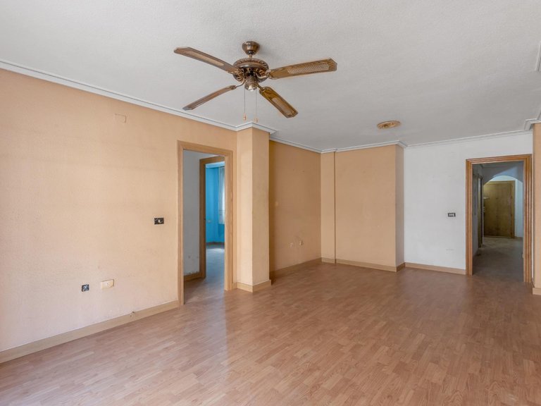 Apartment for Sale in Torrevieja, Alicante, 6