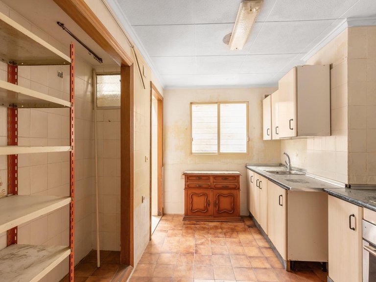 Apartment for Sale in Torrevieja, Alicante, 9