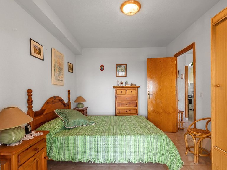 Apartment for Sale in Torrevieja, Alicante, 13