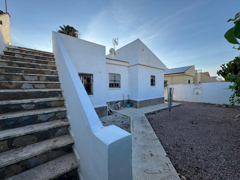 Villa for Sale in Torrevieja, Alicante, 14