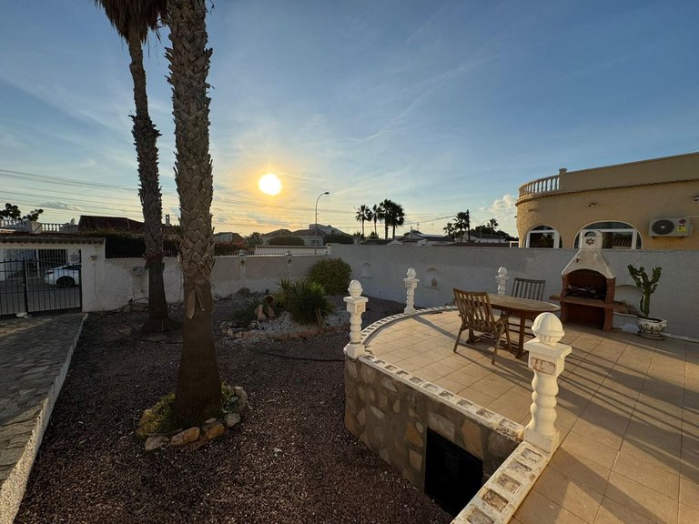 Villa for Sale in Torrevieja, Alicante, 8