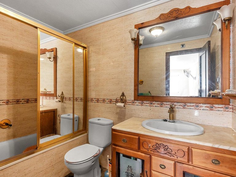 Apartment for Sale in Torrevieja, Alicante, 14