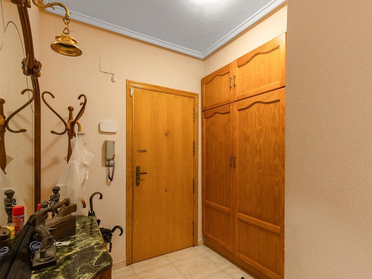 Apartment for Sale in Torrevieja, Alicante, 15