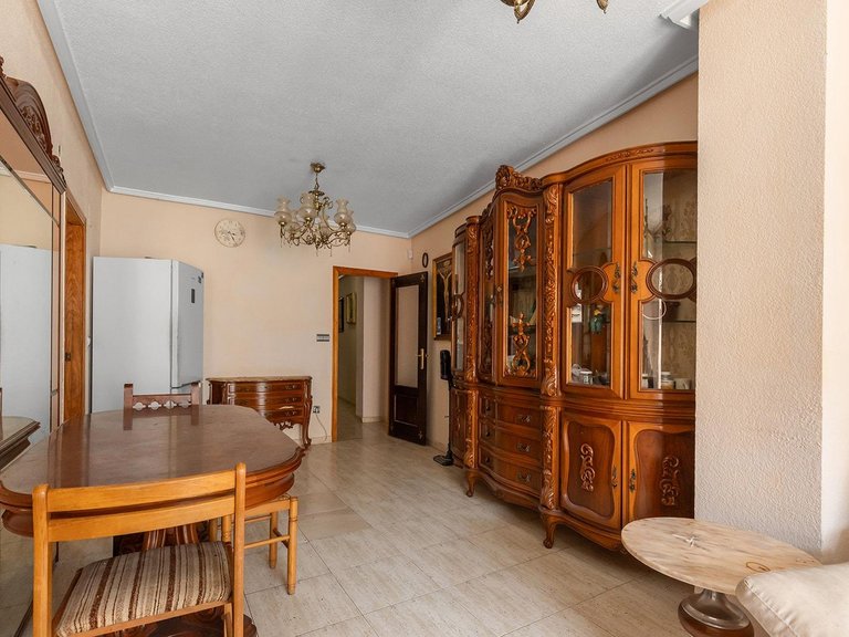 Apartment for Sale in Torrevieja, Alicante, 9