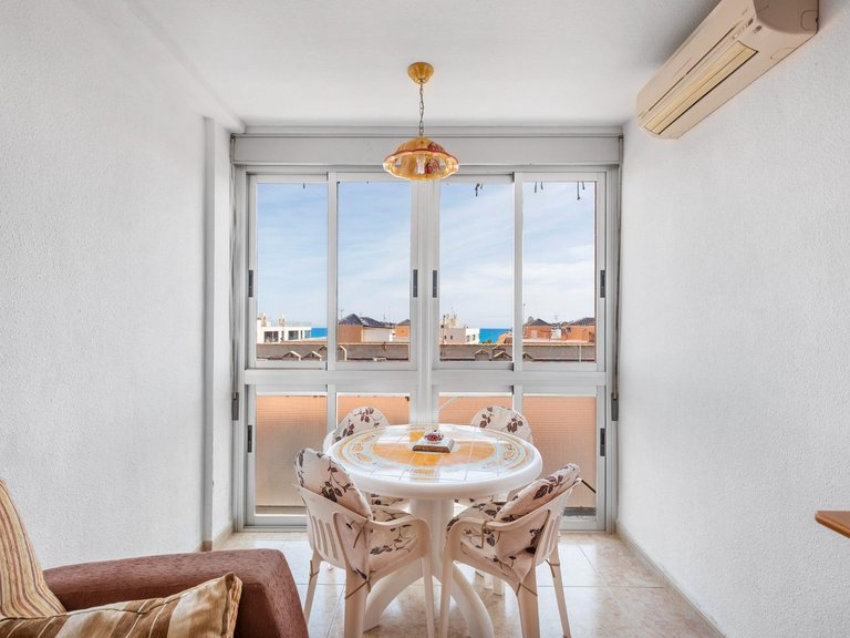 Apartment for Sale in Torrevieja, Alicante 7