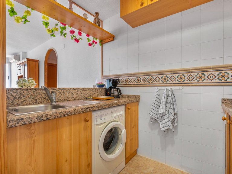 Apartment for Sale in Torrevieja, Alicante, 16