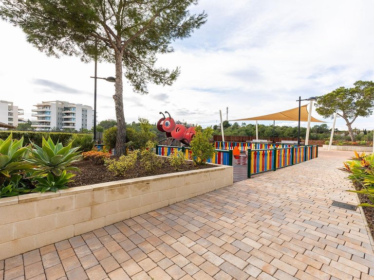 Apartment for Sale in Orihuela Costa, Alicante, 44