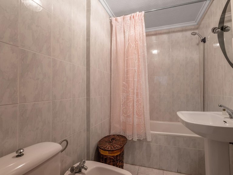 Apartment for Sale in Torrevieja, Alicante, 14