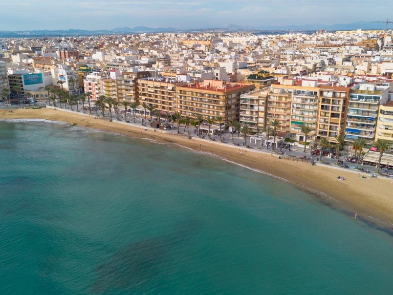 Apartment for Sale in Torrevieja, Alicante, 20