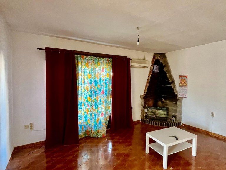 Villa for Sale in Torrevieja, Alicante, 29