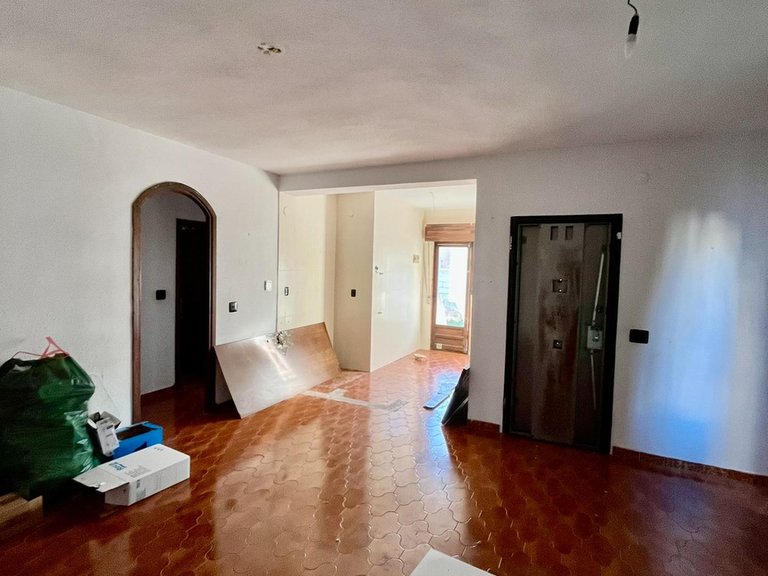 Villa for Sale in Torrevieja, Alicante, 30